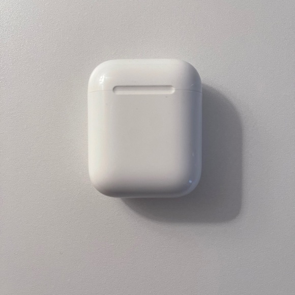 Apple Accessories - Airpods - Apple